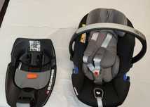 Scoica auto GB Idan Satin Black si baza isofix GB