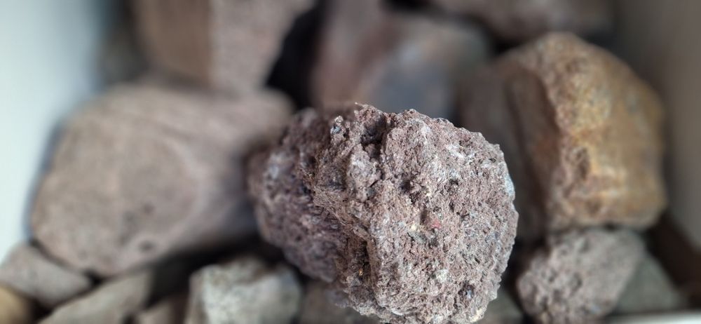 Piatră lava neagra la kilogram