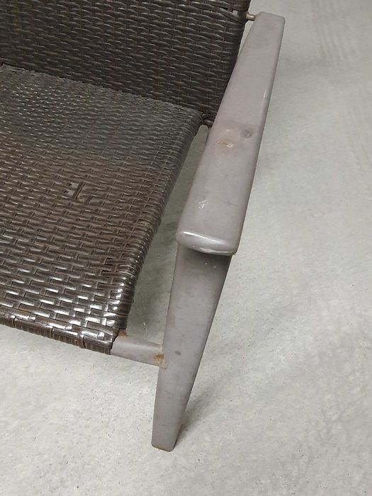 2бр. Градински столове със забележки