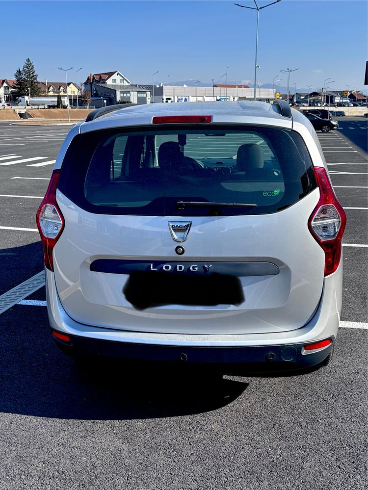 Dacia Lodgy 1.5 dCi, 110 CP