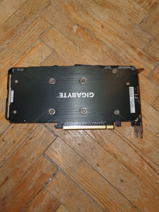 AMD RX 570 4gb Defectă