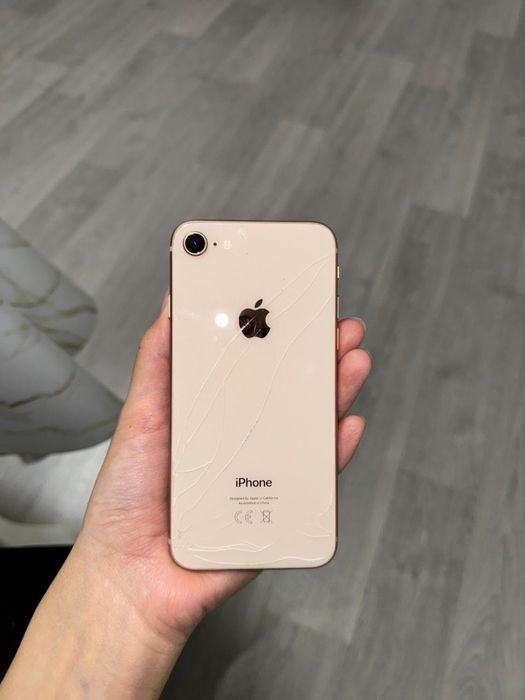 Продам айфон 8, 64гб