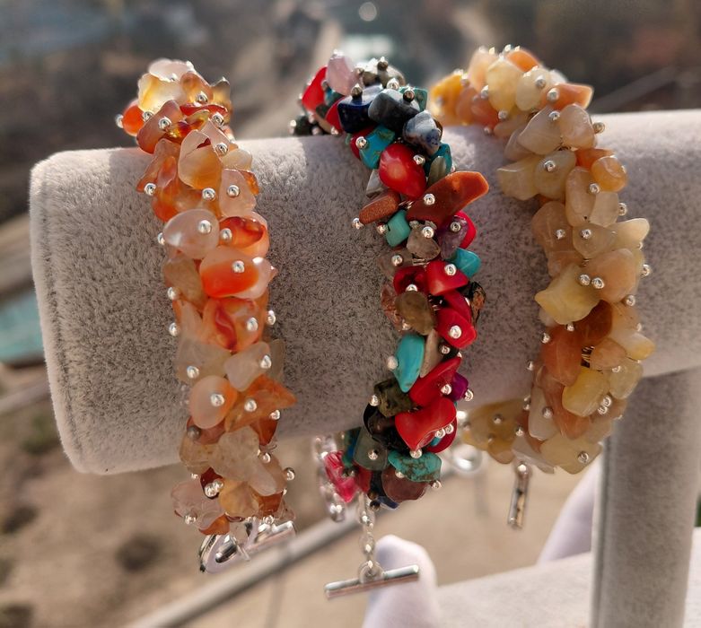 Браслеты из натуральных камней.