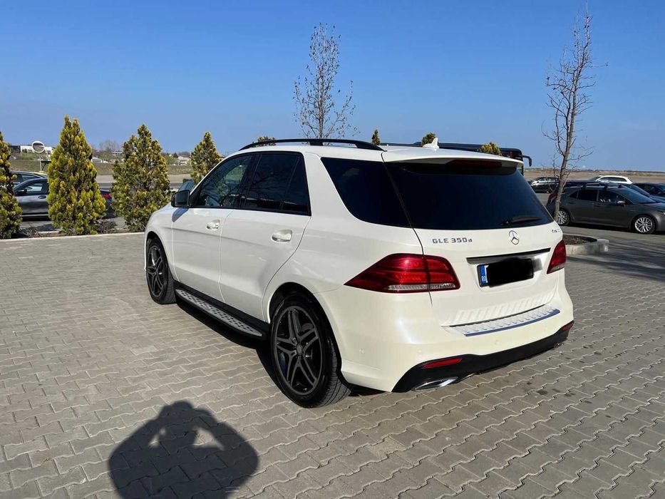 Mecedes-Benz GLE 350 4Matic/AMG/Panoramic/camera 360/Led adaptive