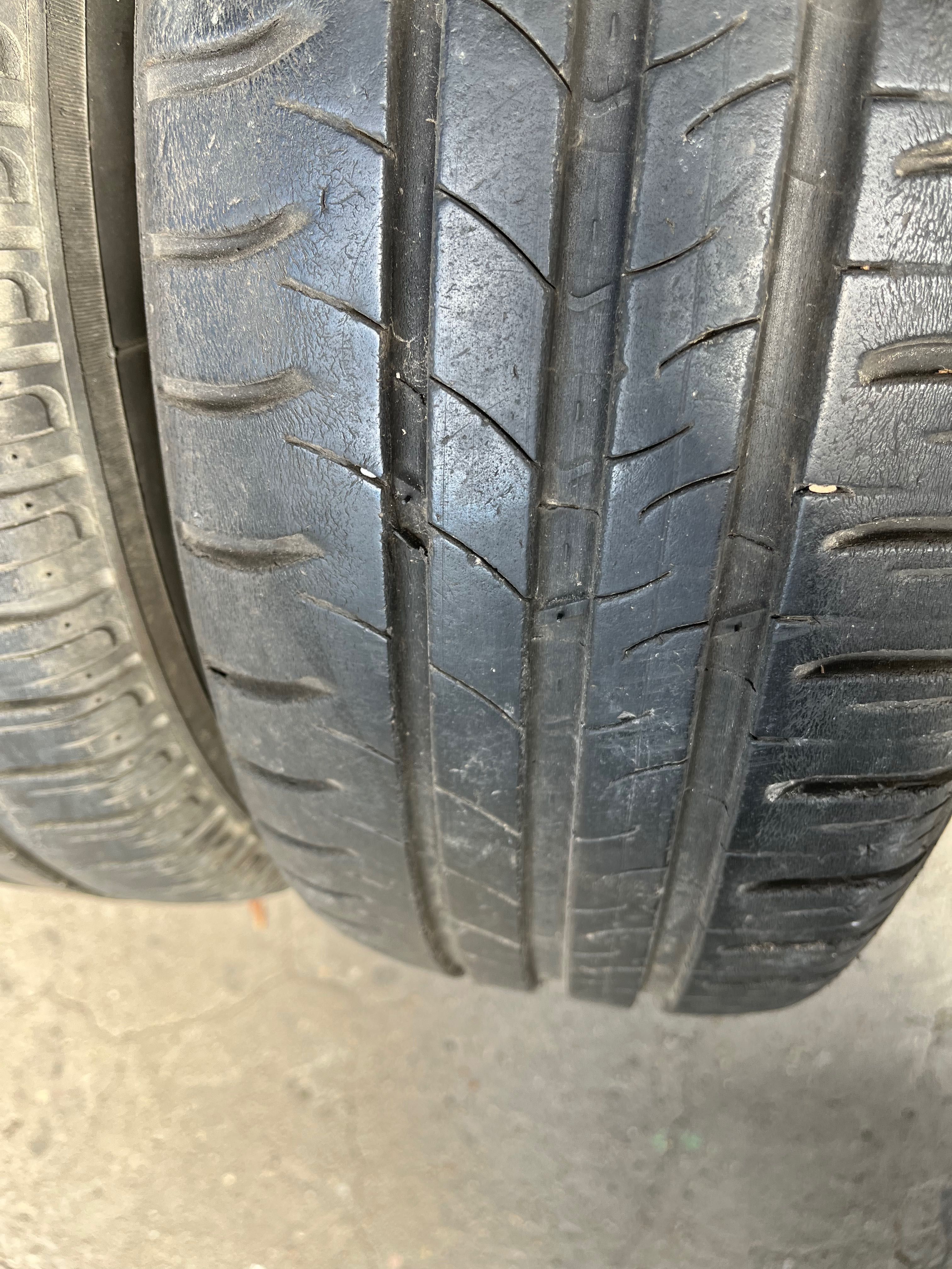 2 бр. летни гуми 195/65/15 Michelin 5,5 mm DOT 4614