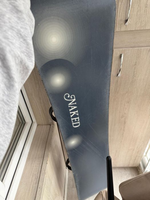 Сноуборд , был использован только 1 раз