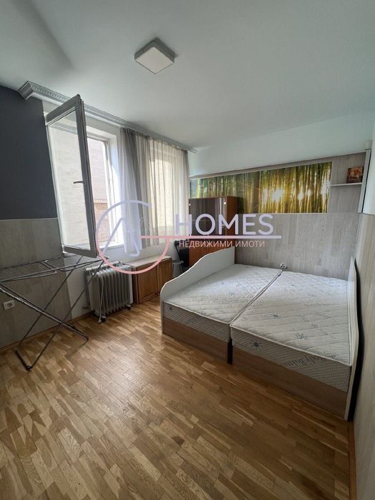 Продава се Тристаен апартамент в София, Илинден - 95 кв.м за 9 €/кв.м - Снимка #6