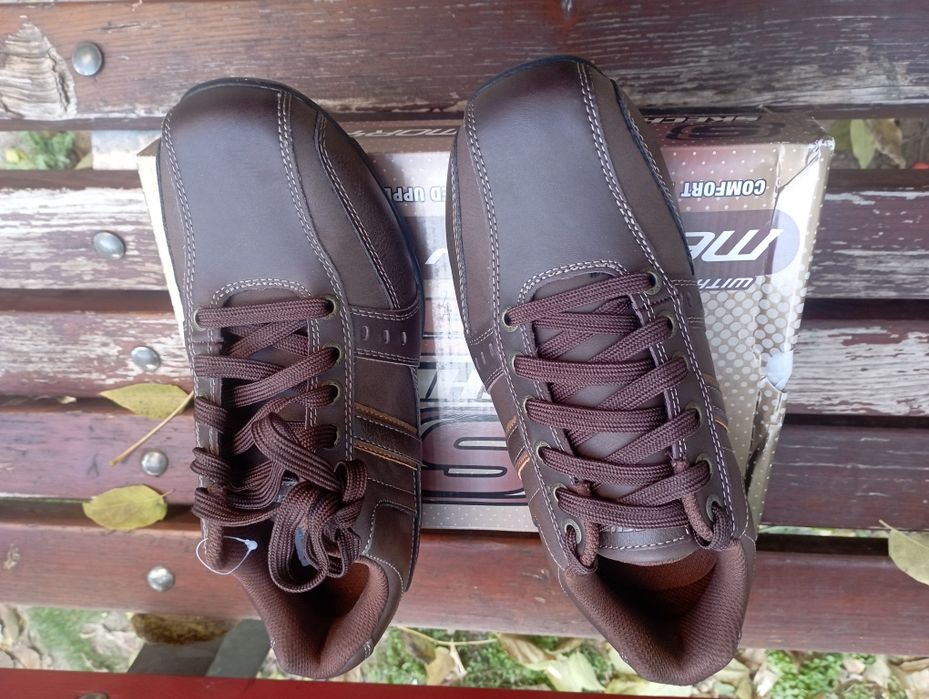 Нови мъжки обувки Sketchers