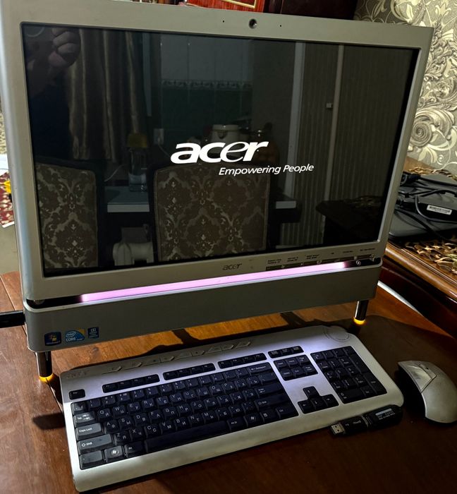 Моноблок Acer Aspire Z5610