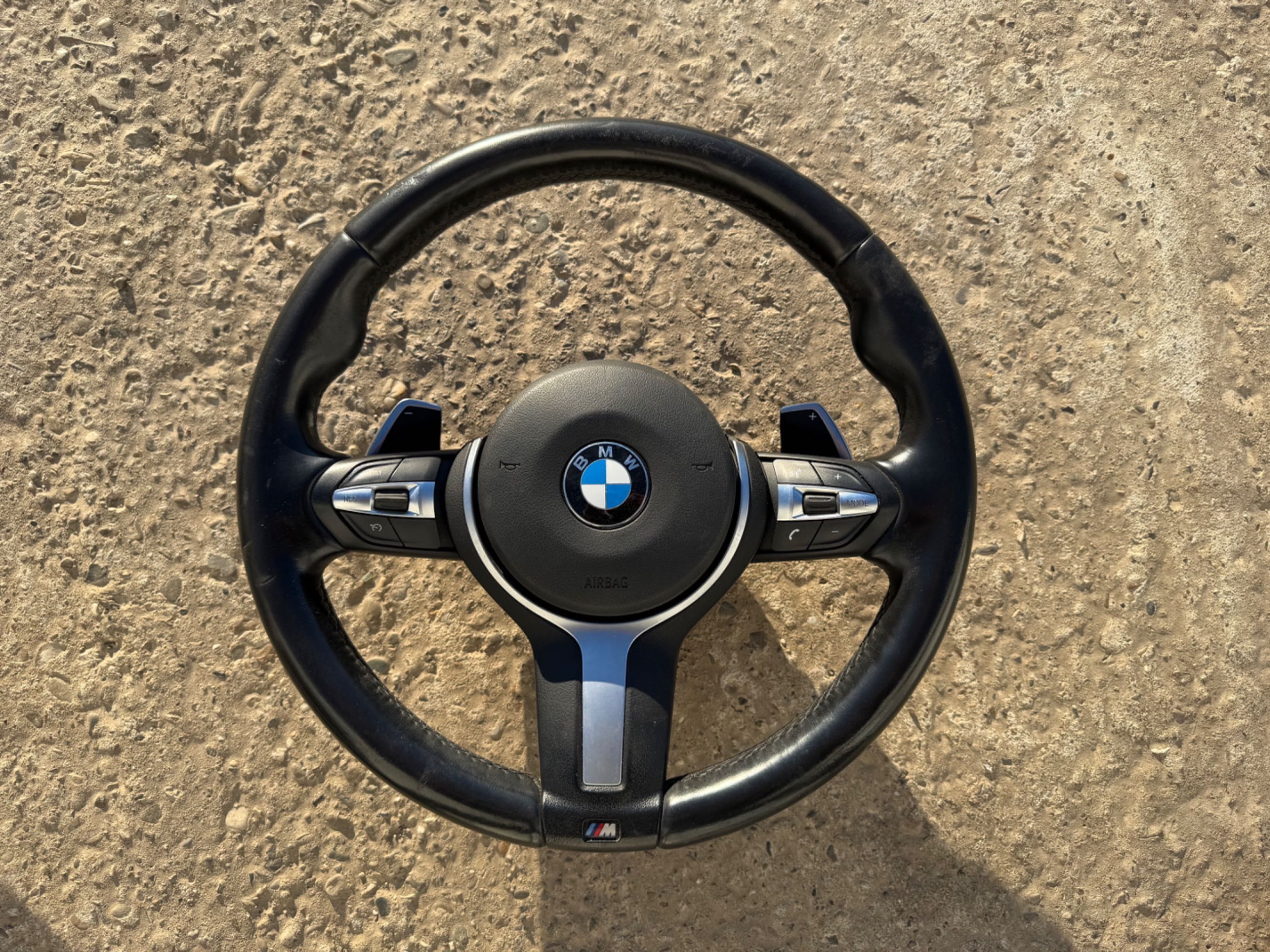 Volan M cu padele Bmw F15 F16 F30 F20 X1 X2 X3 X4 X5 X6 Seria 1,2,3,4