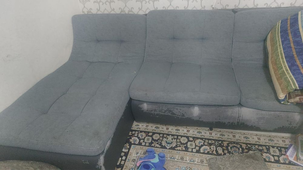 Диван за 70 000 тг, (торг будет)