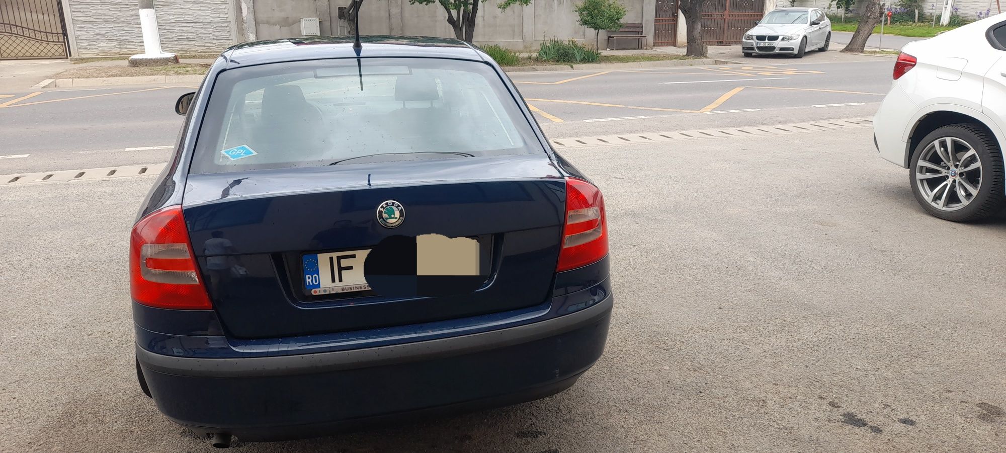 Vând urgent skoda octavia2