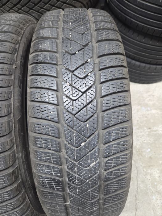 Set 4 anvelope SH iarna Pirelli 205/55/19 dot 2021