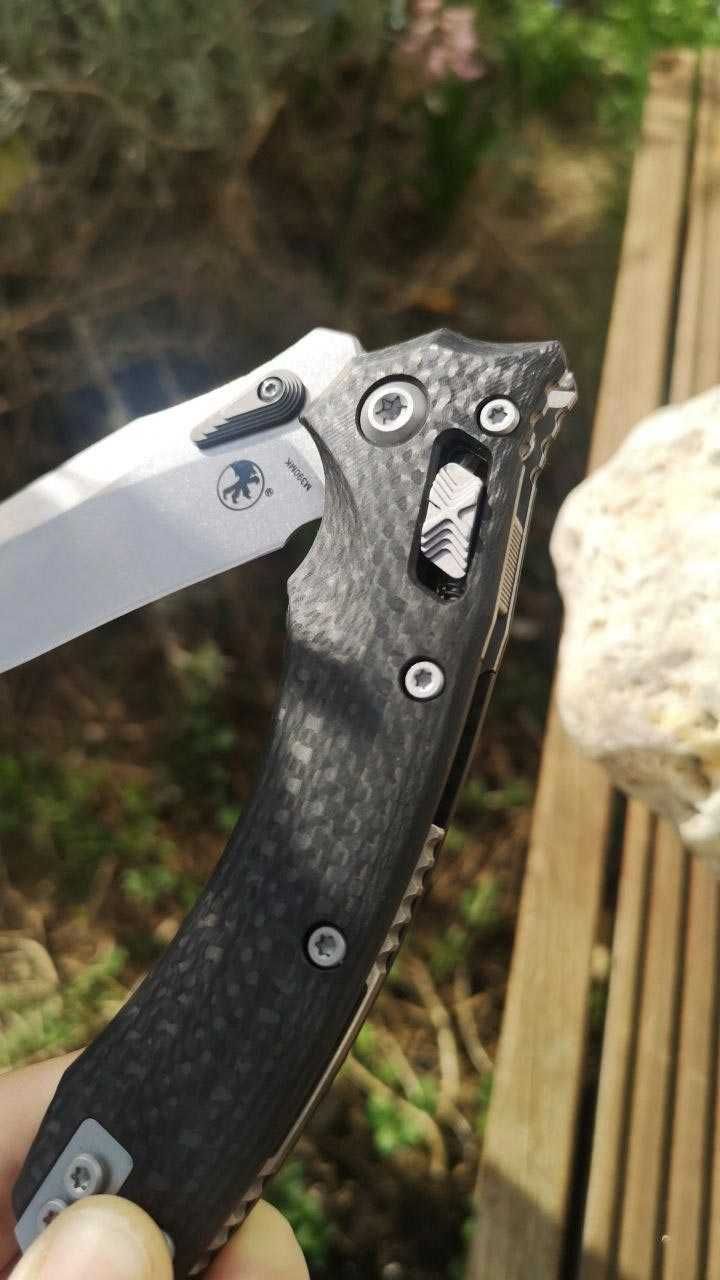 Cutit briceag Microtech Amphibian Ram-Lok 137RL Carbon, vanatoare