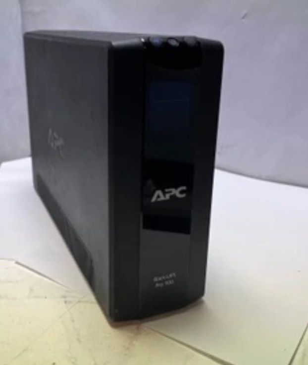 Apc  back ups  es 700 , back ups  pro 900