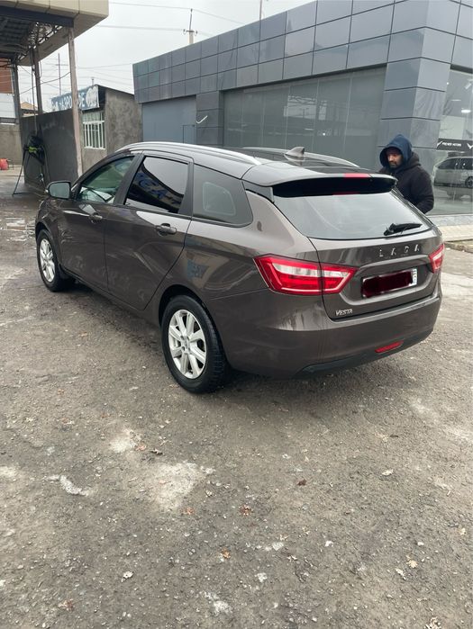 Lada Vesta SW ( Zavodskoy Nissan Motor )