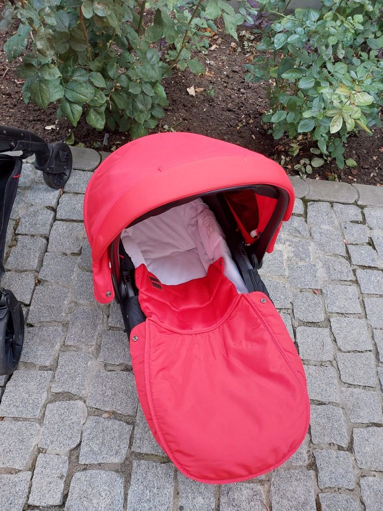 Carucior 3 In 1 Inglesina Trilogy System Colors, Rosu
