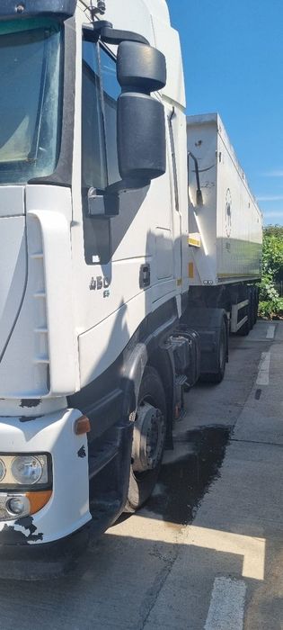 2× Ansamblu cap tractor iveco semiremorca cereale wielton