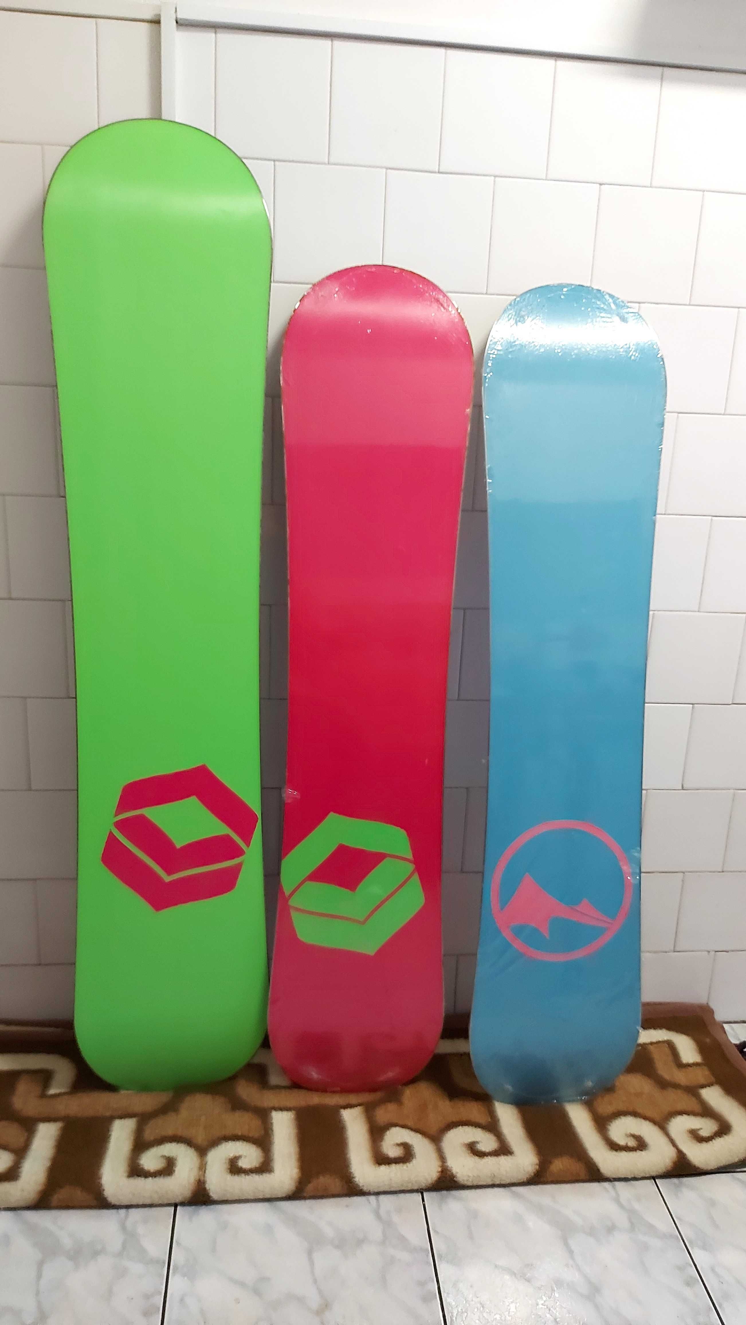 Placi noi placa noua snowboard fara legaturi 140 125 si 125 cm