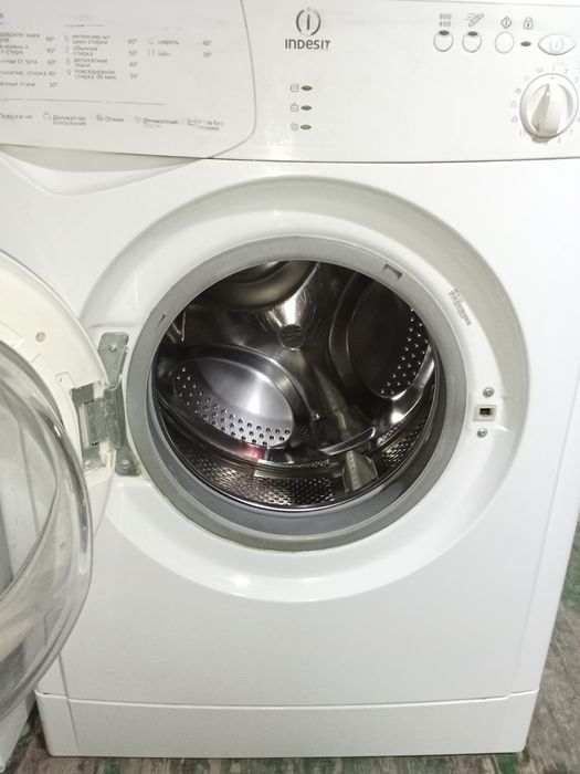 Индезит 5 кг афтамат стиральная машинка рабочая продается
