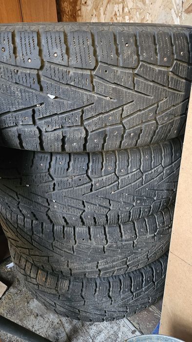 Шины зимние шипованные