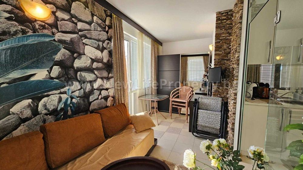 Продава се Двустаен апартамент в к.к. Слънчев бряг - 74 кв.м за 940 €/кв.м - Снимка #8