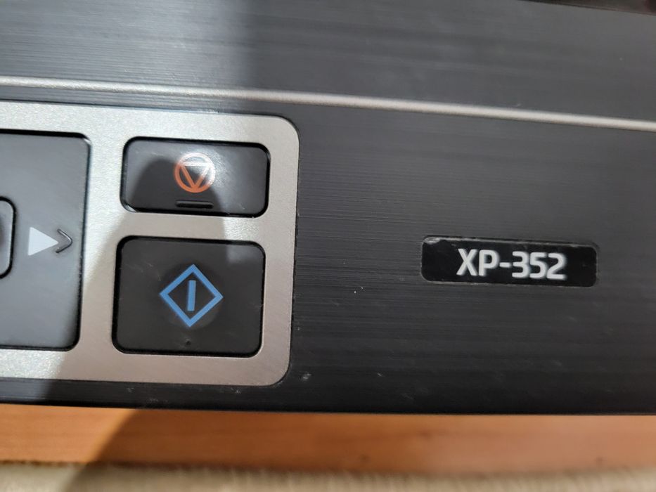 Imprimanta Epson XP352 cu eroare