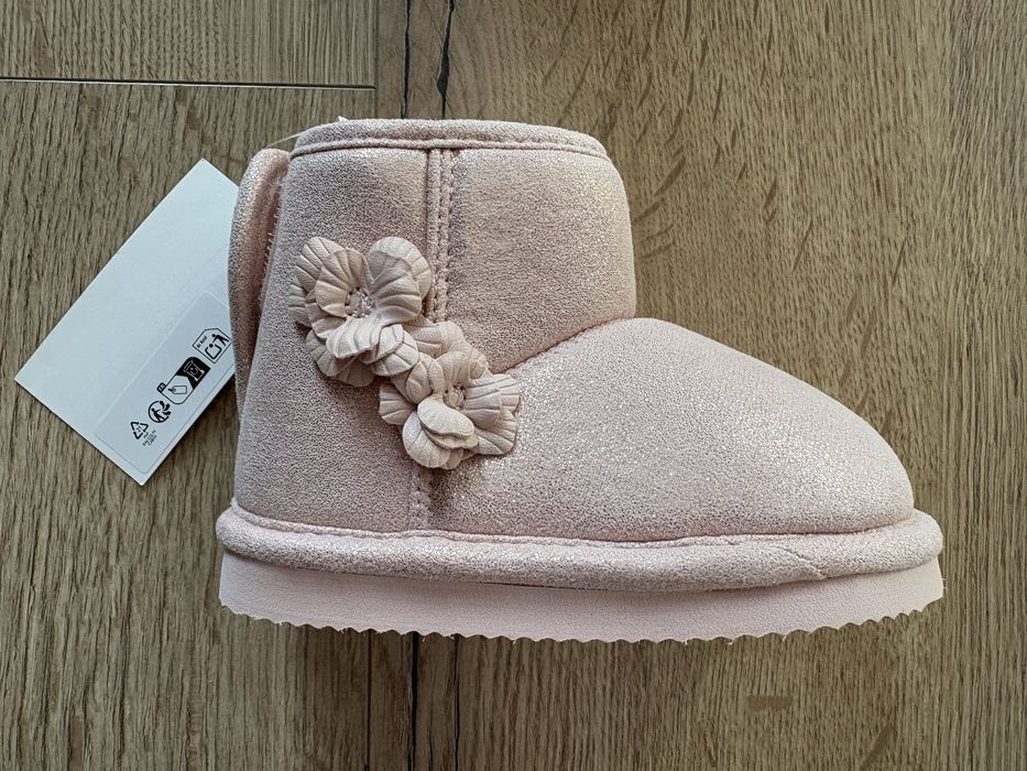 Чисто нови детски ботушки H&M