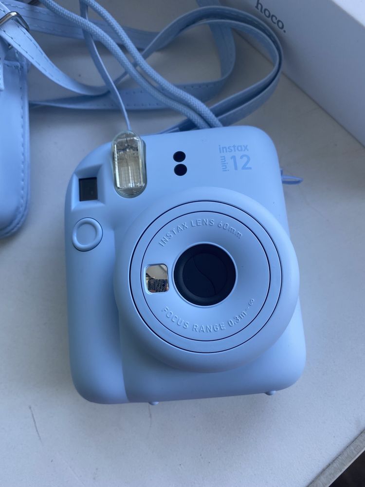 Фотоаппарат моментальный печати instax mini 12