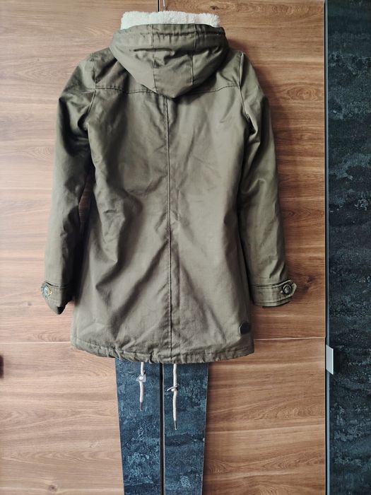 Дамска парка размер S