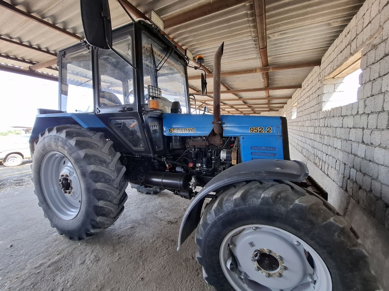 Traktor BELARUS 952.2