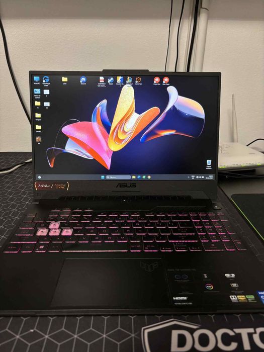 Laptop gaming assus 144HZ