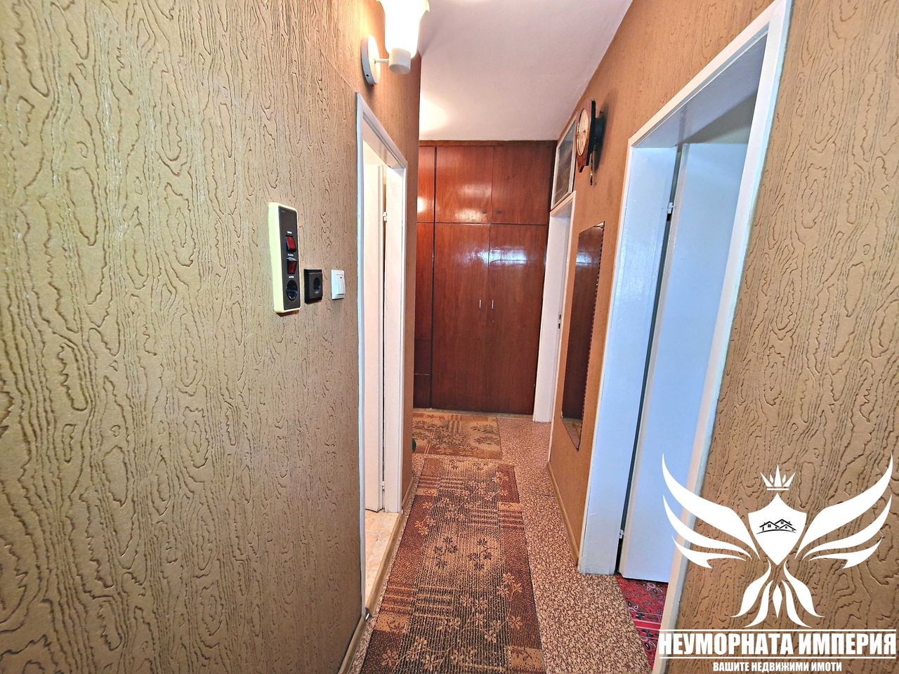Дава се под наем Тристаен апартамент в Асеновград - 80 кв.м за 258 € - Снимка #11