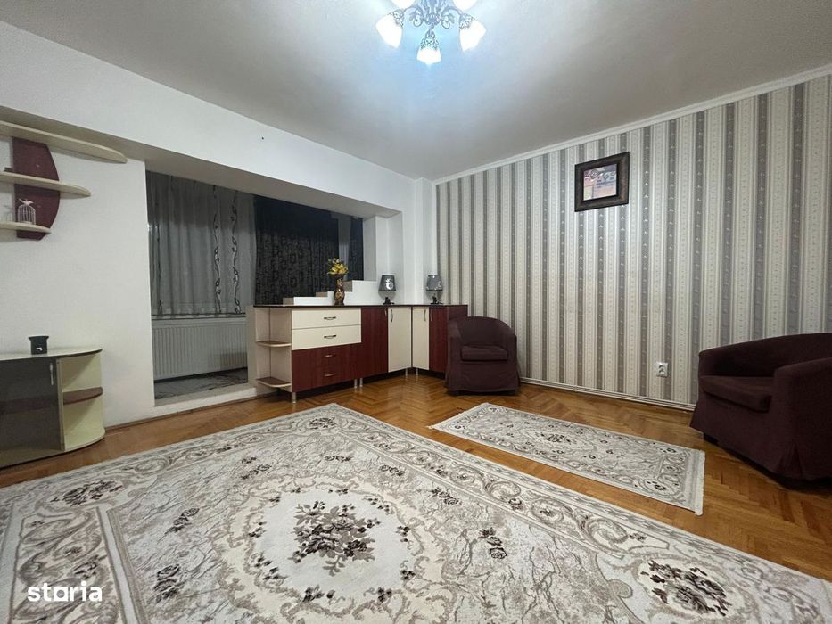 Garsoniera spatioasa, mobilata, utilata, zona Brasovul Vechi!