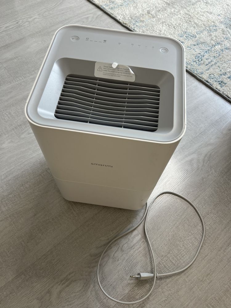Продаю увлажнитель воздуха Xiaomi Smartmi Humidifier