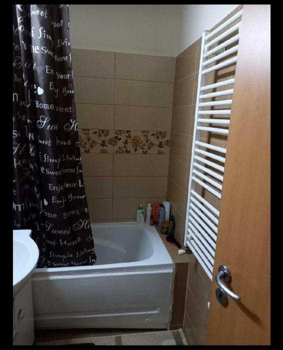 Apartamente de vanzare intre Torontalului și piața verde