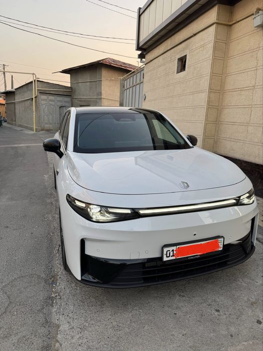 Leapmotor C10 Smart, Oq rang