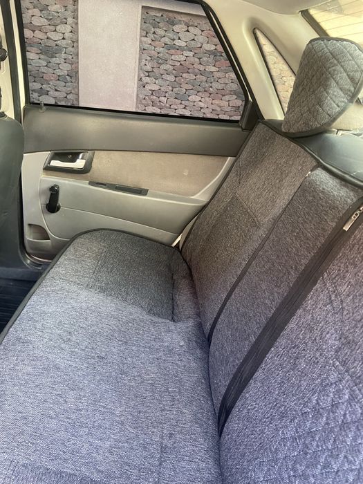 Лада приора сотилади холати яхши , метан газда