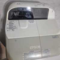 Videoproiector Epson E-480