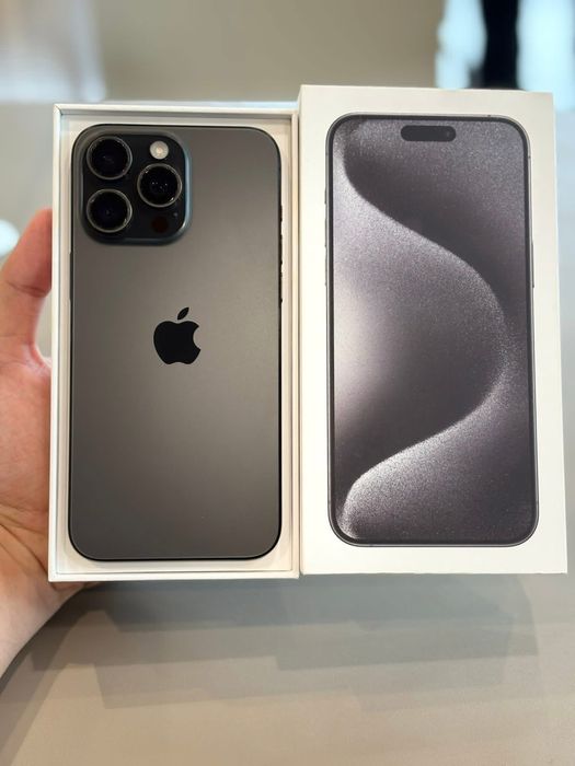 iPhone 15 PRO MAX cu 90% Bateria