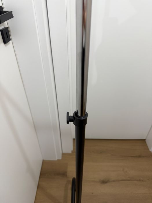 Suport / stander umerase cu roti