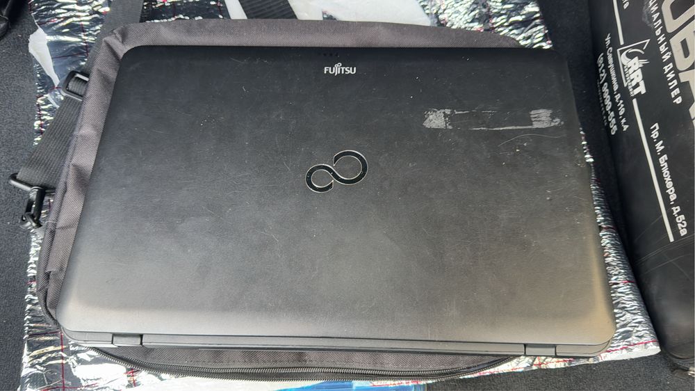 Продам ноутбук FUJITSU