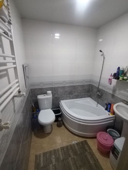 Motrid 3 etaj 2 xonali Sotiladi