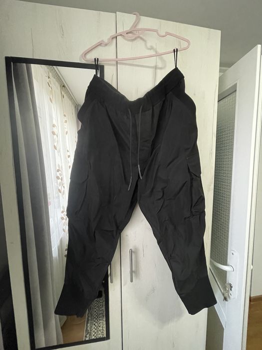 Vand pantaloni vagabond