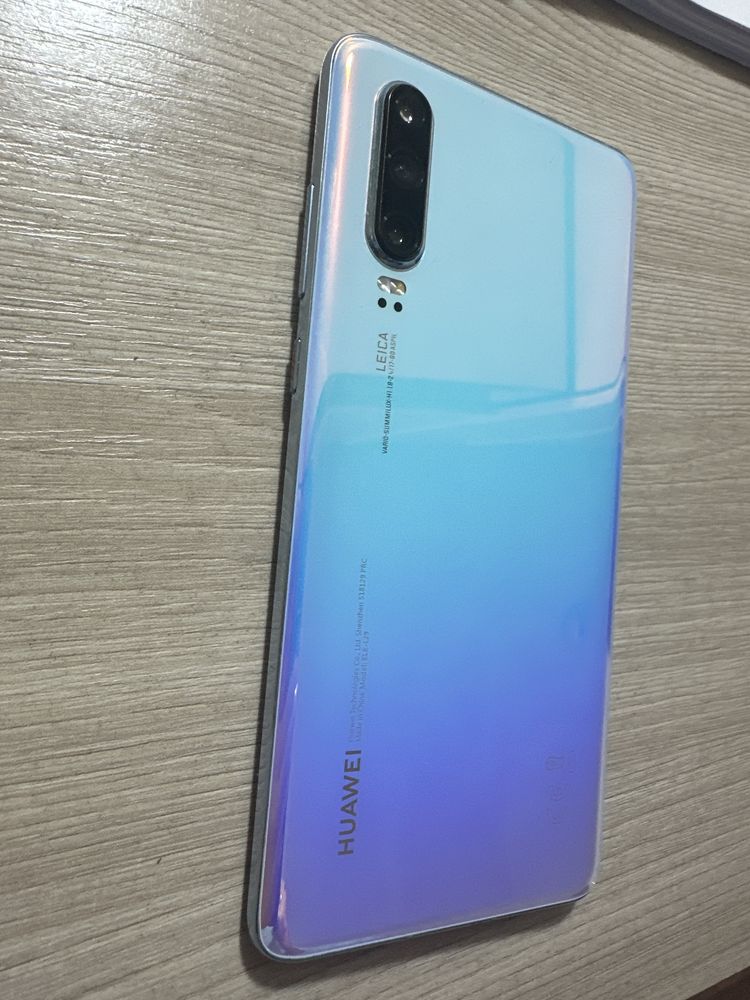 HUAWEI P-30 мобильный телефон