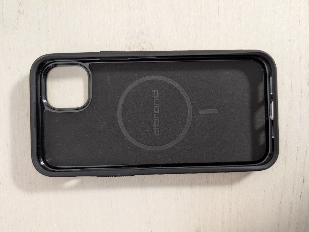 Продавам кълъфи съвместим за İPhone 15 Plus