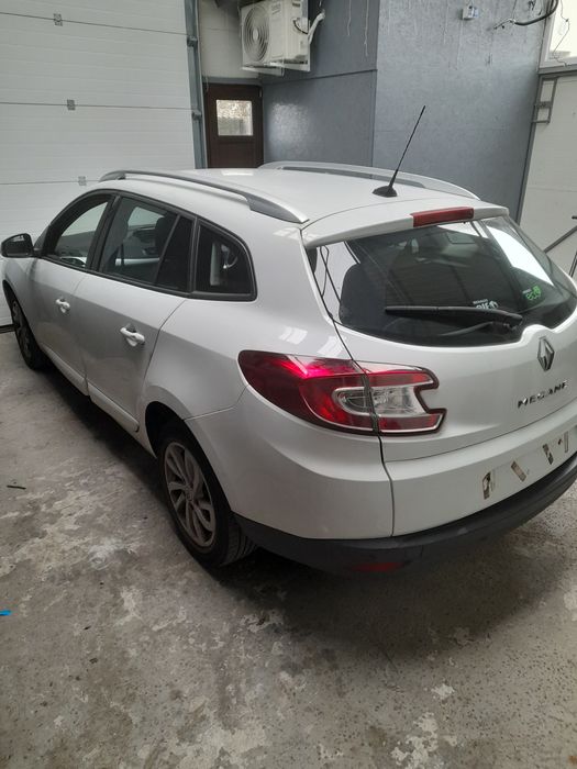 Bot Parte Fata Bara Fața Spate Capotă Aripa Far Renault Megane 3 2014
