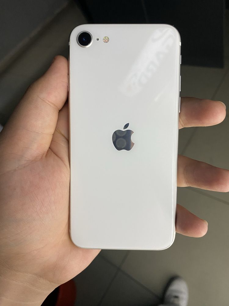 Iphone se 2020 white 128gb