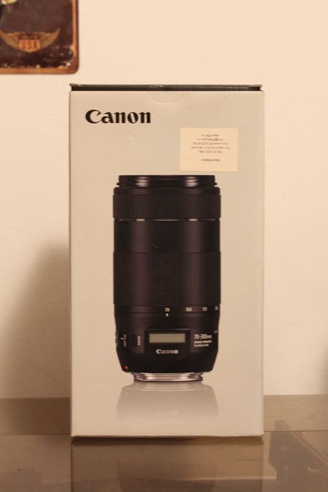 Obiectiv Canon 70-300mm f/4-5.6 IS II USM montura EF