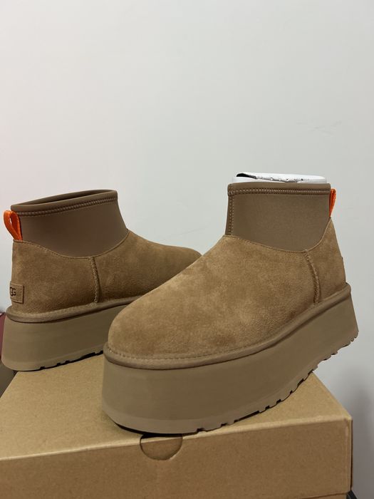 Ugg mini dipper